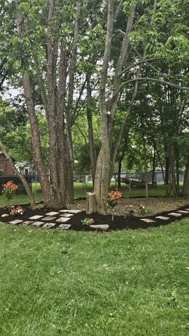 612 Wilkinson LN, White House, TN 37188