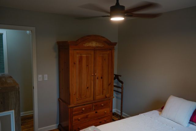 612 Wilkinson LN, White House, TN 37188