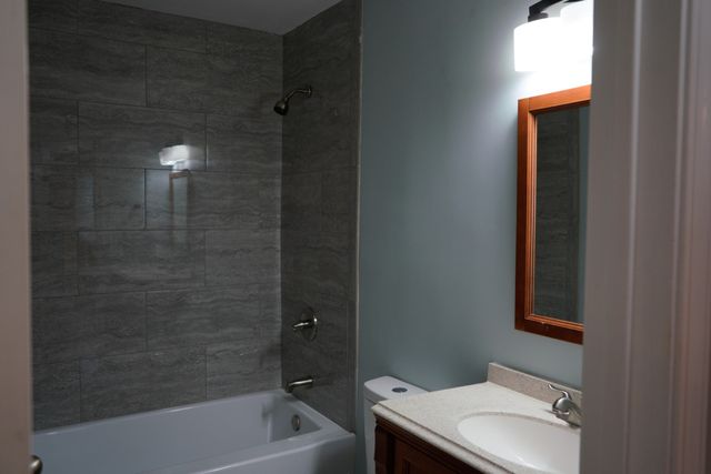 612 Wilkinson LN, White House, TN 37188