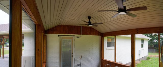 612 Wilkinson LN, White House, TN 37188
