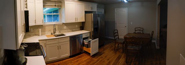 612 Wilkinson LN, White House, TN 37188