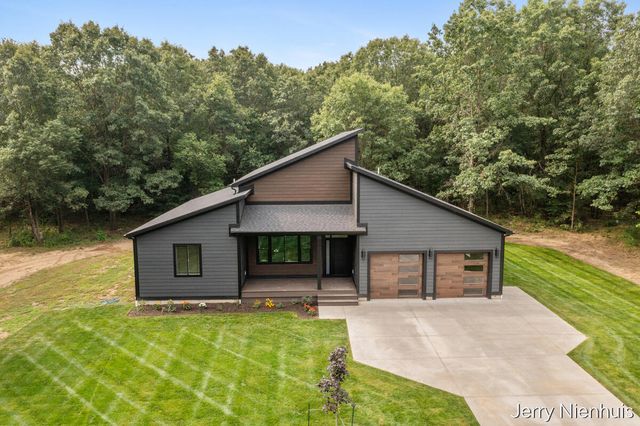 5846 113th Avenue, Clyde Twp, MI 49450