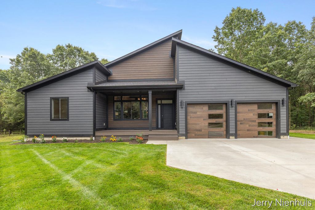 5846 113th Avenue, Clyde Twp, MI 49450