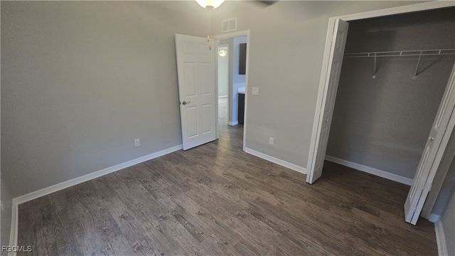 927 SW Embers TER, Cape Coral, FL 33991