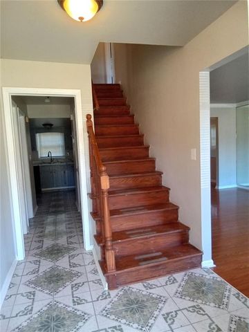 1757 Cherry Valley SE Circle, Atlanta, GA 30316