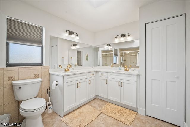 20640 Porthole CT, Estero, FL 33928