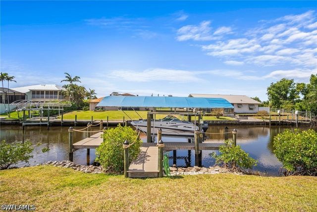 20640 Porthole CT, Estero, FL 33928