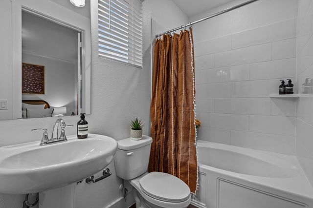 1664 Hillside Terrace 1817, Buda, TX 78610