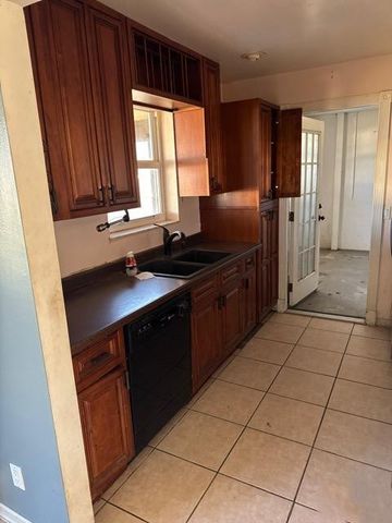 321 NE Genesee Avenue, Port St. Lucie, Port St Lucie, FL 34983