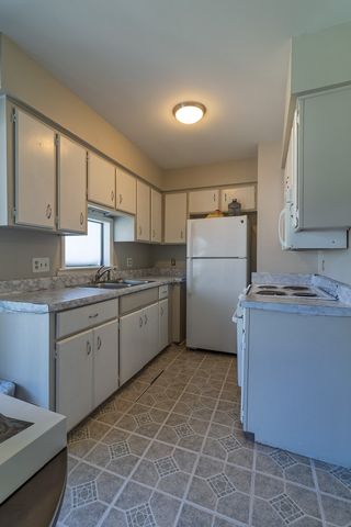 382 Deer Lake Dr, Nashville, TN 37221