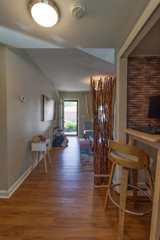 382 Deer Lake Dr, Nashville, TN 37221