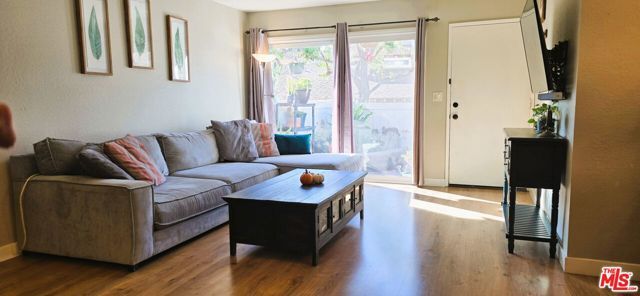 1197 Ramona Drive, Newbury Park (thousand Oaks), CA 91320