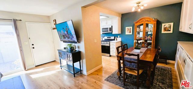 1197 Ramona Drive, Newbury Park (thousand Oaks), CA 91320