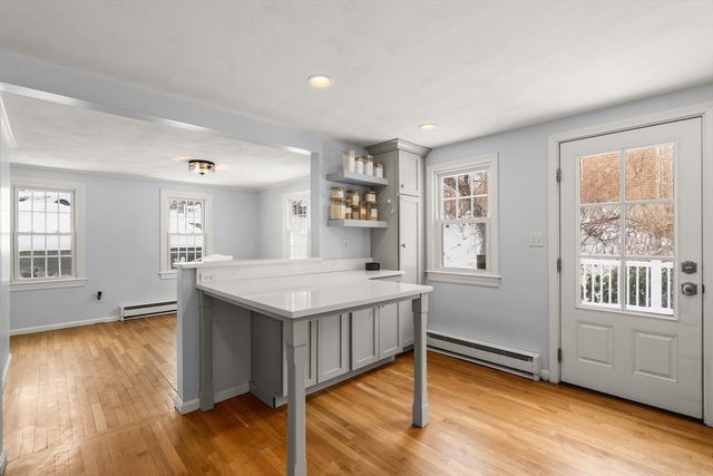 17 Sunrise Ave, Plymouth, MA 02360