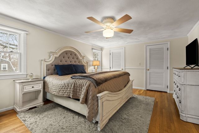 17 Sunrise Ave, Plymouth, MA 02360