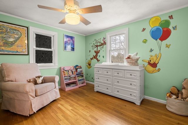 17 Sunrise Ave, Plymouth, MA 02360