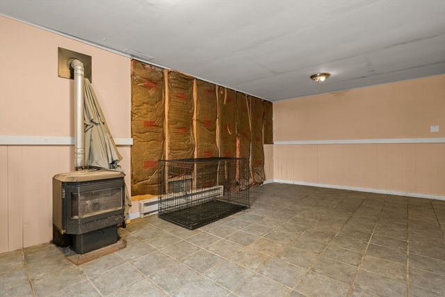 17 Sunrise Ave, Plymouth, MA 02360