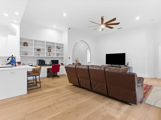 314 Parkview Drive, Sunnyvale, TX 75182