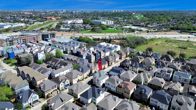 6302 Hermann Lake Drive, Houston, TX 77021