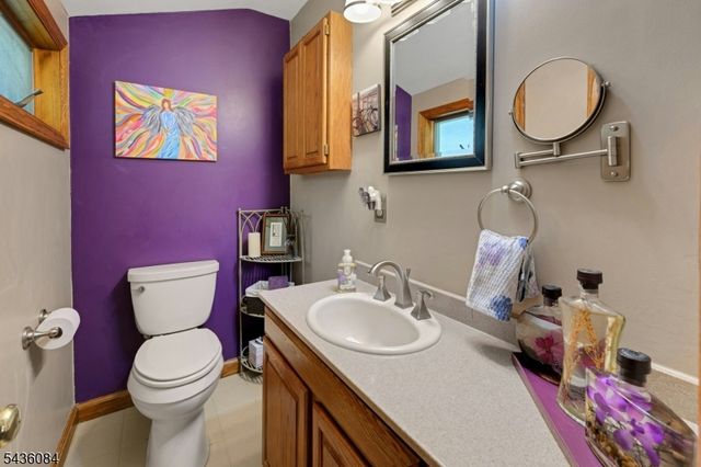 3 South Hillside Dr, Mount Olive Twp., NJ 07828