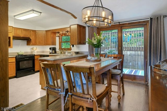 3 South Hillside Dr, Mount Olive Twp., NJ 07828
