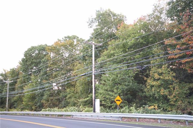 20 New Haven Road, Prospect, CT 06712