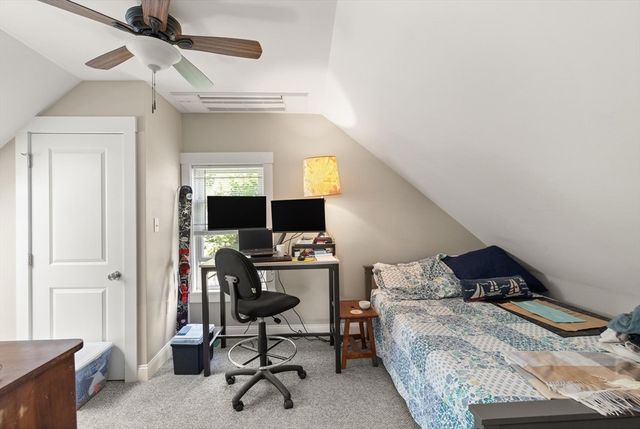 335-R Cabot St, Beverly, MA 01915