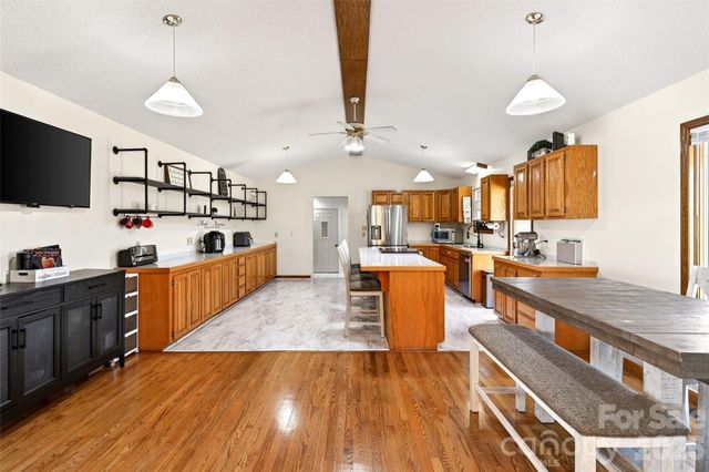 20 Annie Drive, Marion, NC 28752