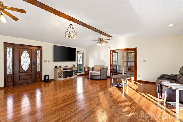 20 Annie Drive, Marion, NC 28752