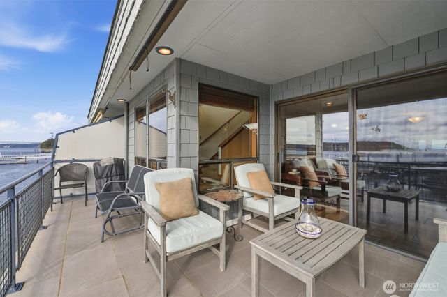 1668 S Wilton Rd, Tacoma, WA 98465