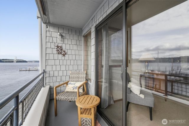1668 S Wilton Rd, Tacoma, WA 98465