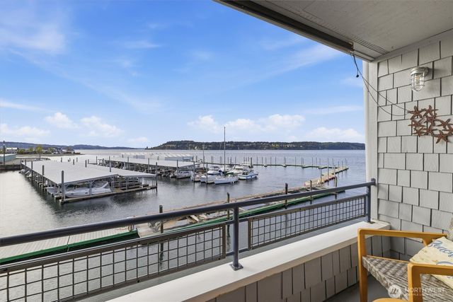 1668 S Wilton Rd, Tacoma, WA 98465