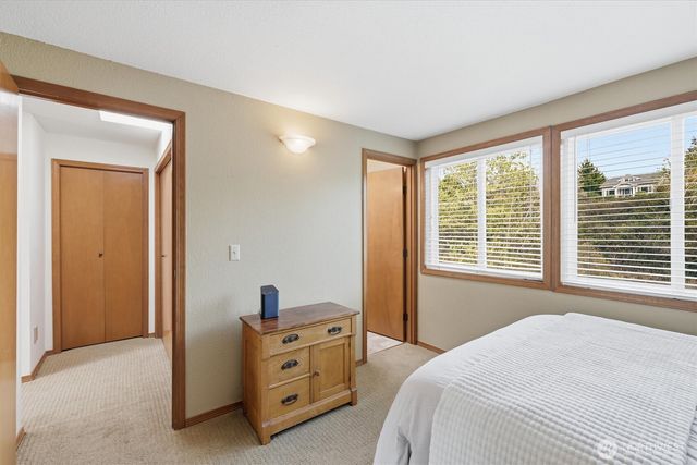 1668 S Wilton Rd, Tacoma, WA 98465