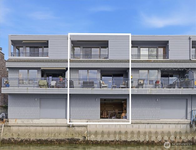 1668 S Wilton Rd, Tacoma, WA 98465