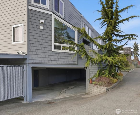 1668 S Wilton Rd, Tacoma, WA 98465
