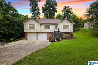 1095 DEANS FERRY ROAD, Hayden, AL 35079