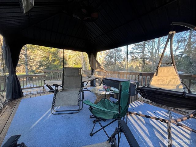 1329 State Route 4, Naselle, WA 98638