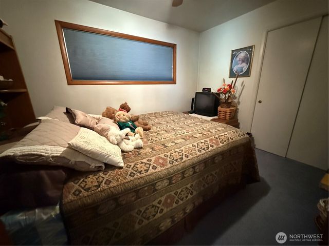 1329 State Route 4, Naselle, WA 98638