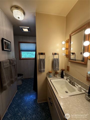 1329 State Route 4, Naselle, WA 98638