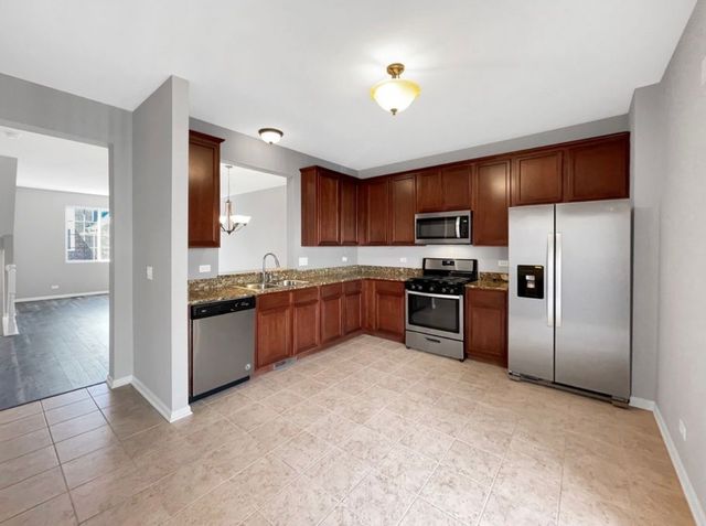 3414 CAMERON Drive, Elgin, IL 60123