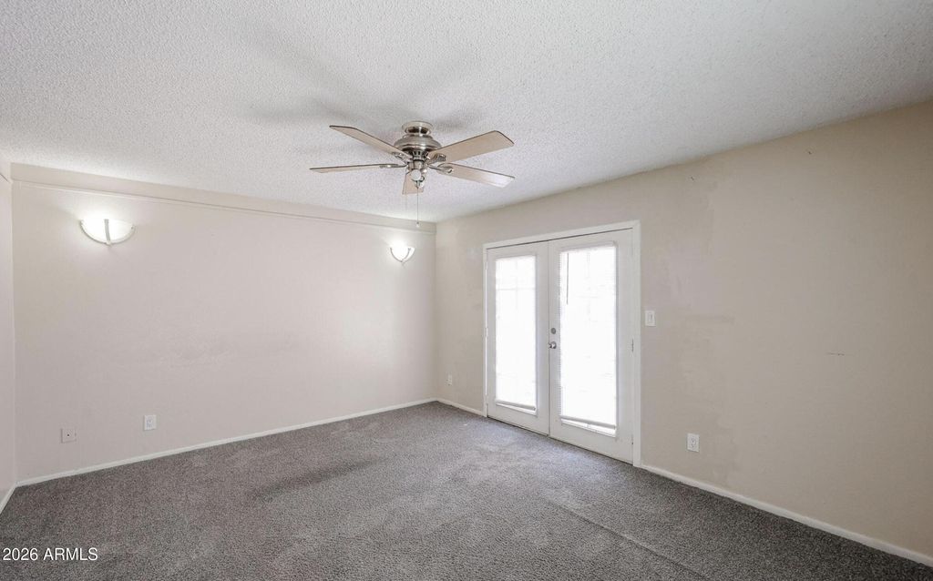 9223 N 47TH Court, Glendale, AZ 85302 — photo 5