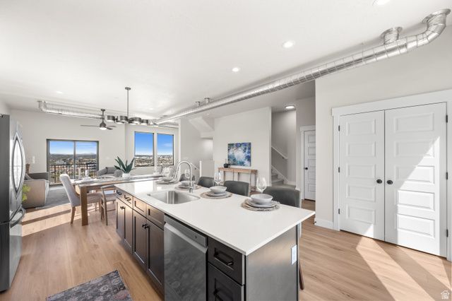 281 E ENDURANCE CIR, Draper, UT 84020