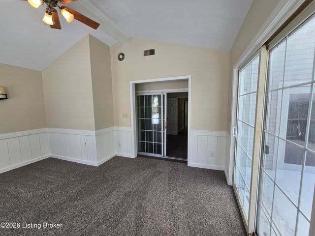 214 Alpha Ave, Louisville, KY 40218