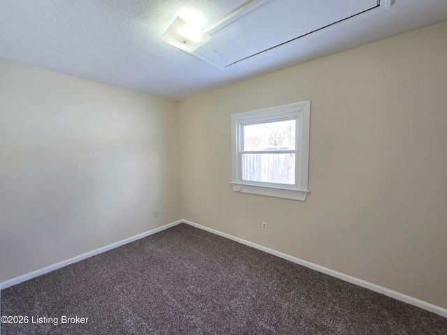 214 Alpha Ave, Louisville, KY 40218