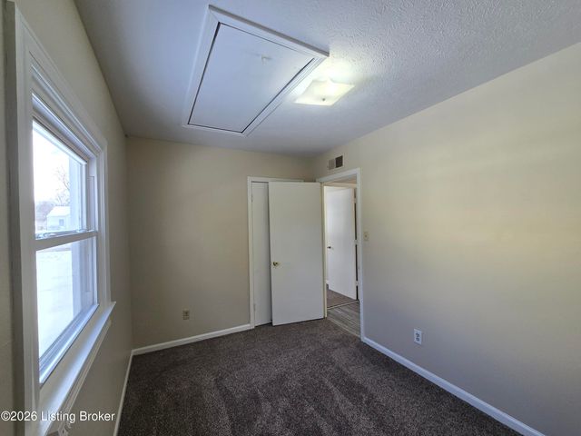 214 Alpha Ave, Louisville, KY 40218