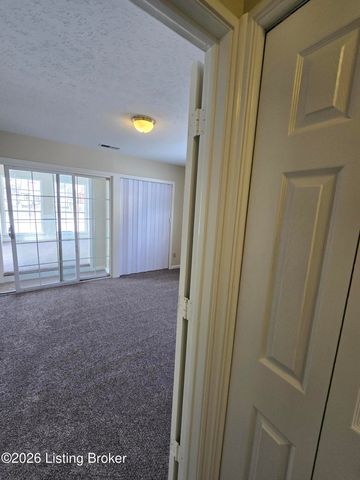 214 Alpha Ave, Louisville, KY 40218