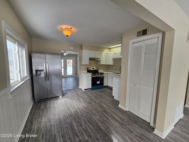 214 Alpha Ave, Louisville, KY 40218