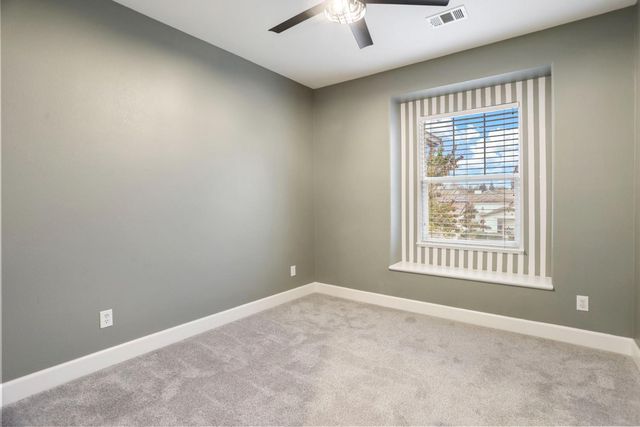 10816 Merritt Dr, Stockton, CA 95219