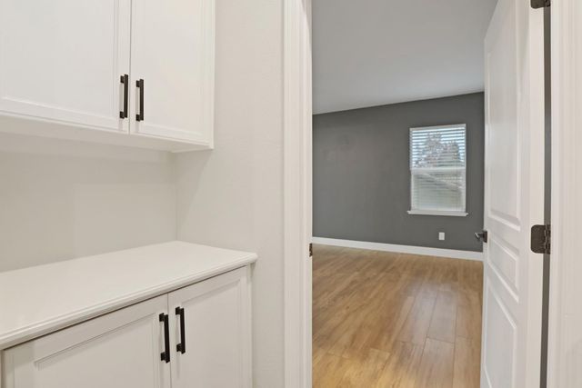 10816 Merritt Dr, Stockton, CA 95219