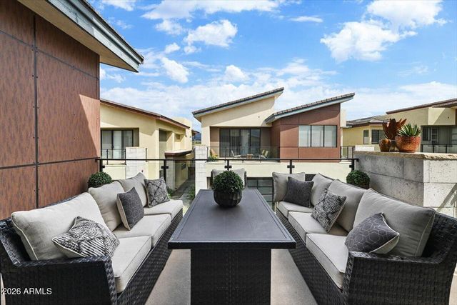 1 EASY Street 21, Carefree, AZ 85377